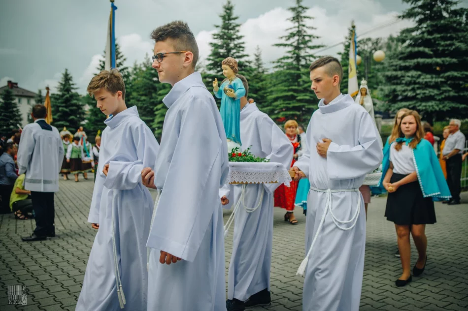  Uroczysta procesja w Starej Wsi - Święto Bożego Ciała 2019 - zdjęcie 5