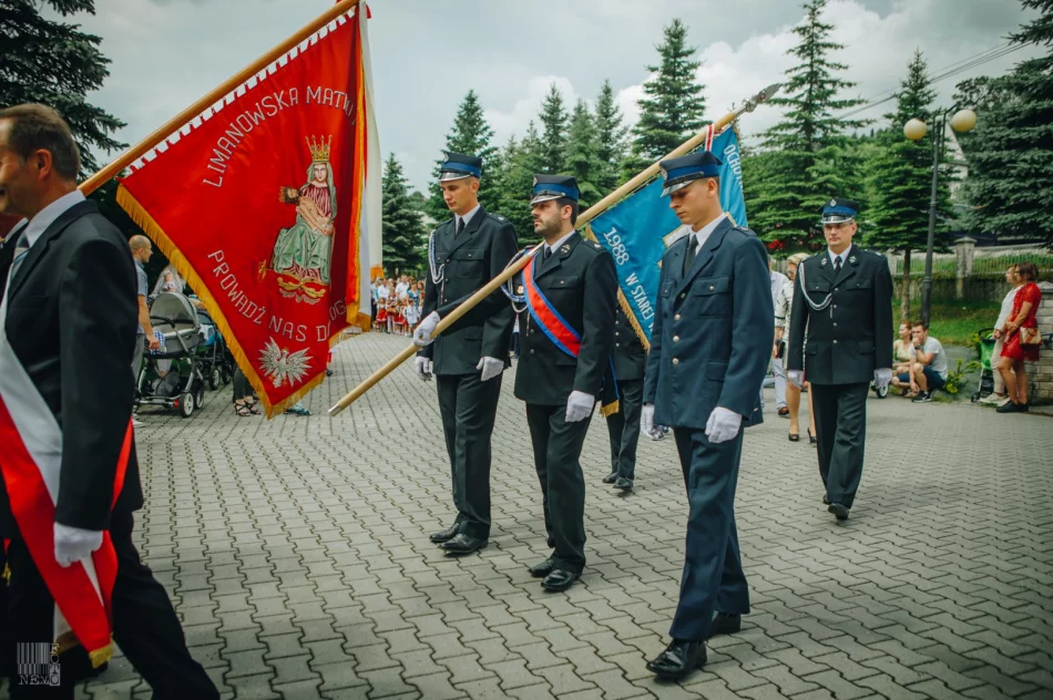  Uroczysta procesja w Starej Wsi - Święto Bożego Ciała 2019 - zdjęcie 15