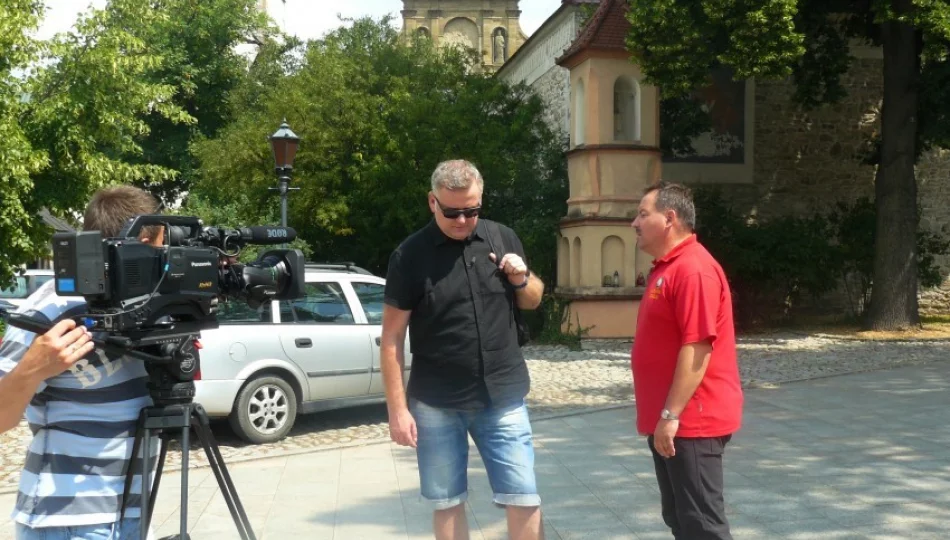 Artur Andrus nakręci film o Limanowej. Urząd zaprasza mieszkańców na Rynek - zdjęcie 1