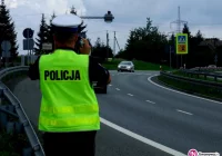 Policja prosi o rozważną jazdę i zapowiada częstsze kontrole na drogach - zdjęcie główne
