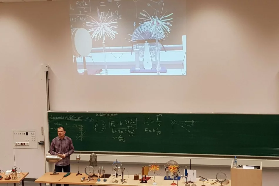 Poczuj Naukę! Edukacja matematyczno-przyrodnicza w szkole - zdjęcie 7