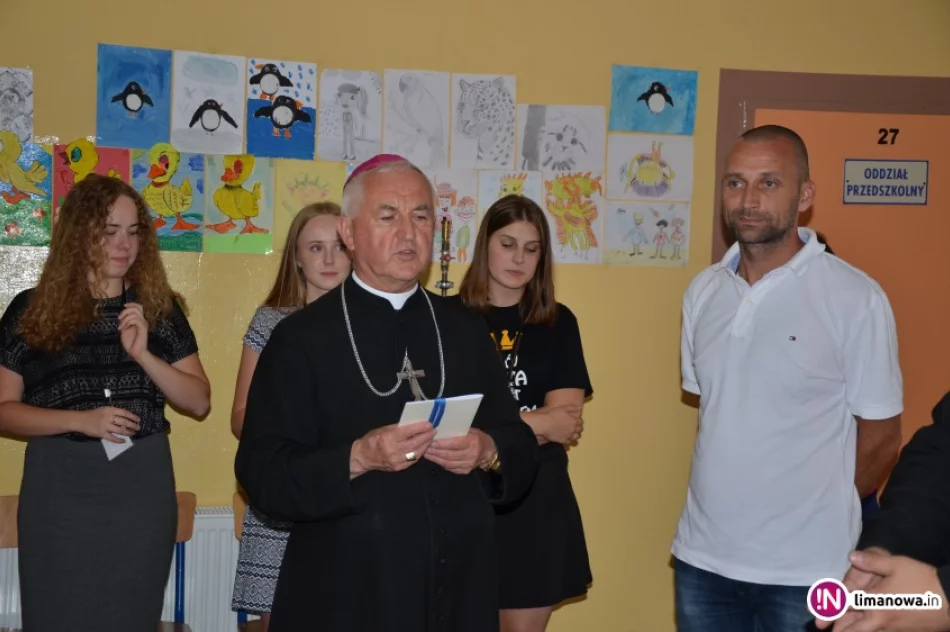 Oaza z wizytą biskupa archidiecezji krakowskiej - zdjęcie 2
