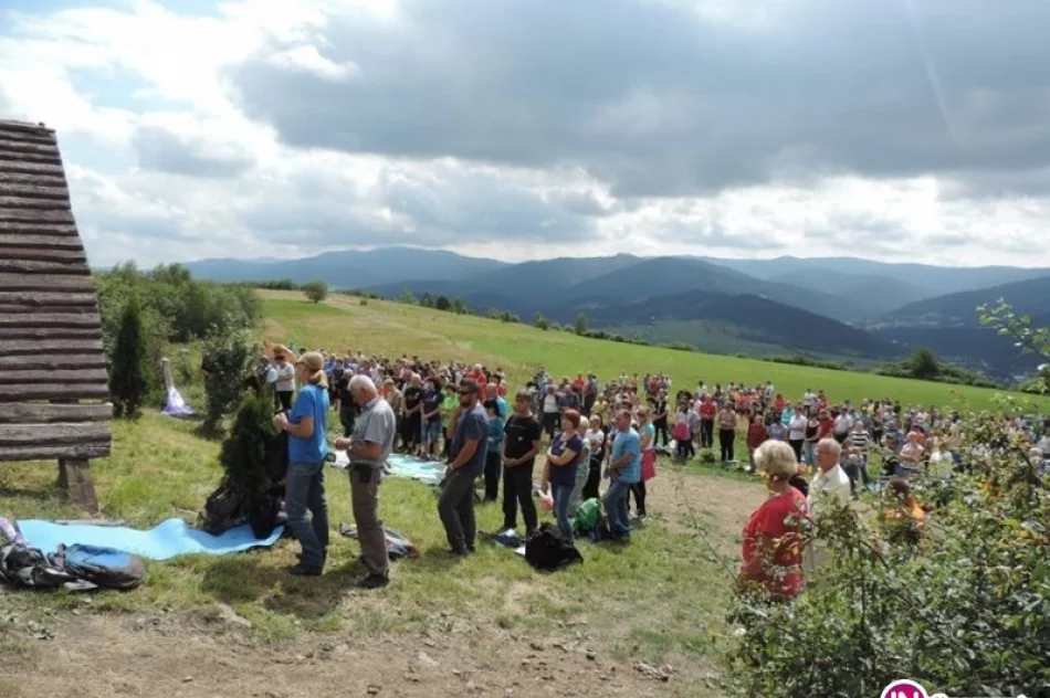 Turyści poświęcili bukiety ziół i kwiatów - zdjęcie 2