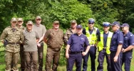 Wspólne działania służb w lasach przeciw chuliganom - zdjęcie 3