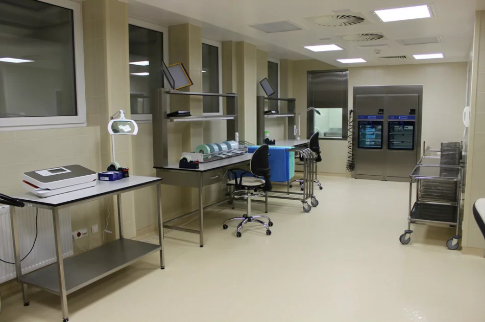Oddano do użytku centralną sterylizatornię wartą ponad 3 mln zł - zdjęcie 3