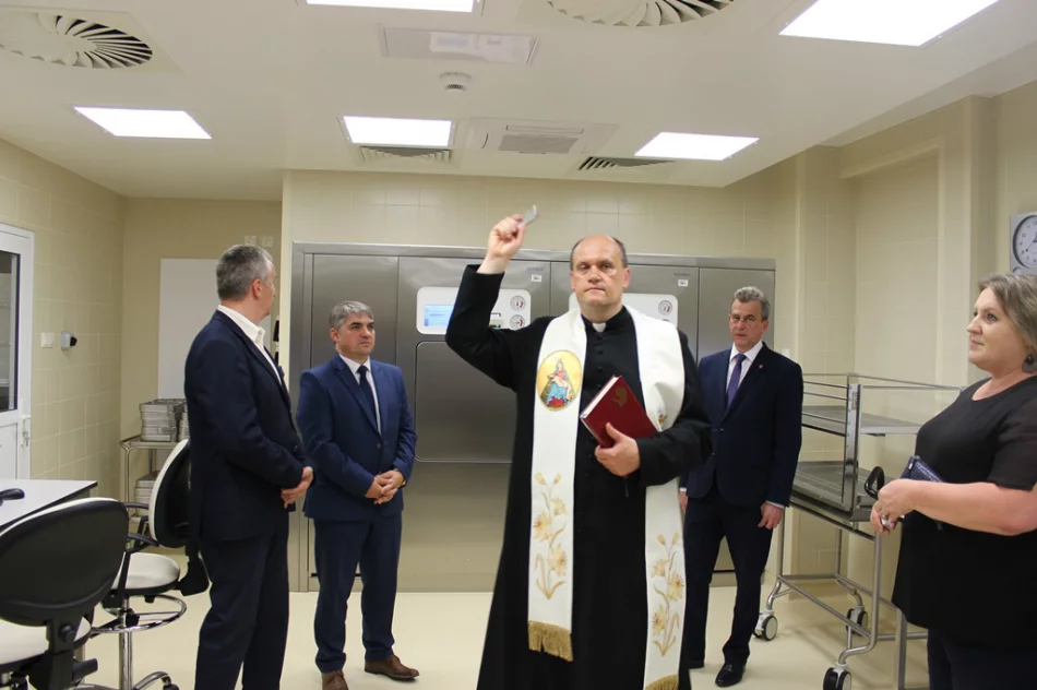 Oddano do użytku centralną sterylizatornię wartą ponad 3 mln zł - zdjęcie 8