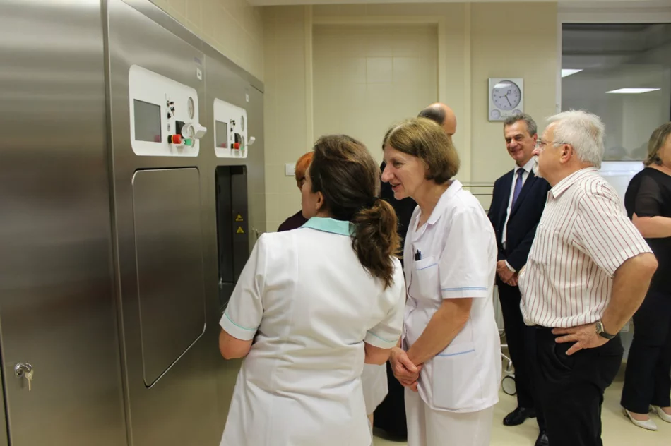 Oddano do użytku centralną sterylizatornię wartą ponad 3 mln zł - zdjęcie 12