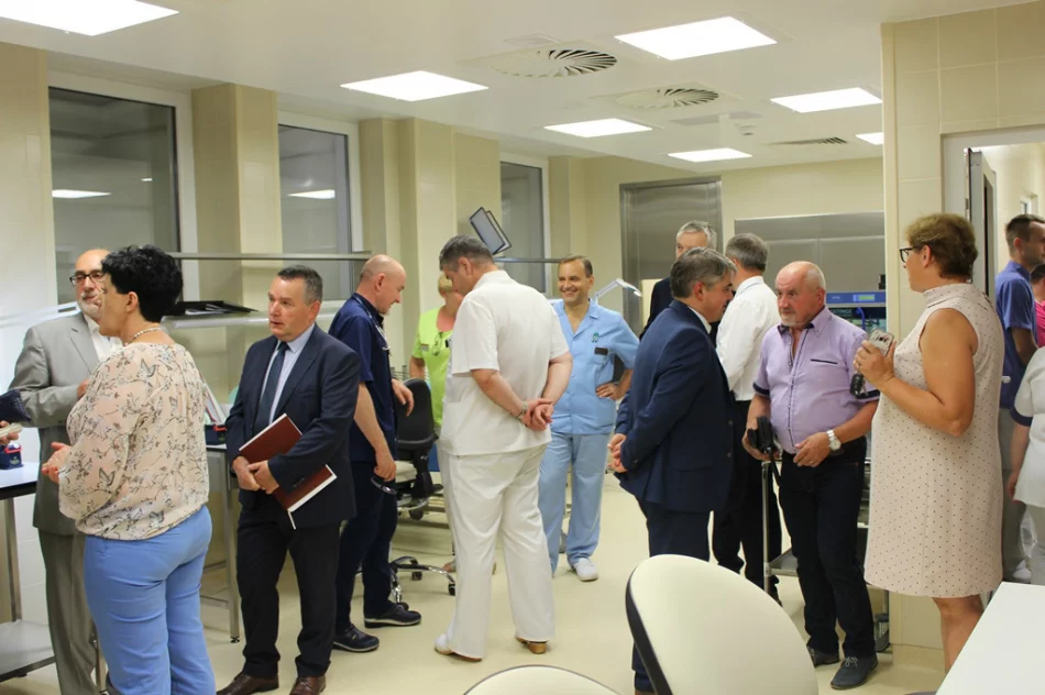 Oddano do użytku centralną sterylizatornię wartą ponad 3 mln zł - zdjęcie 13