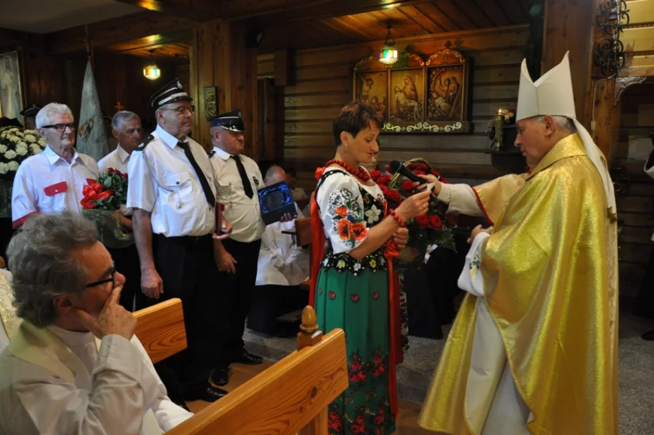 Poświęcenie dzwonnicy i Jubileusz Infułata  - zdjęcie 10