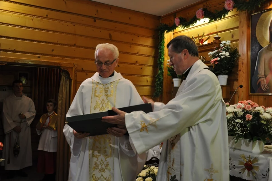 Poświęcenie dzwonnicy i Jubileusz Infułata  - zdjęcie 15