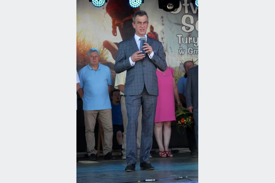 Otwarto Letni Sezon Turystyczny na górze Paproć - zdjęcie 17