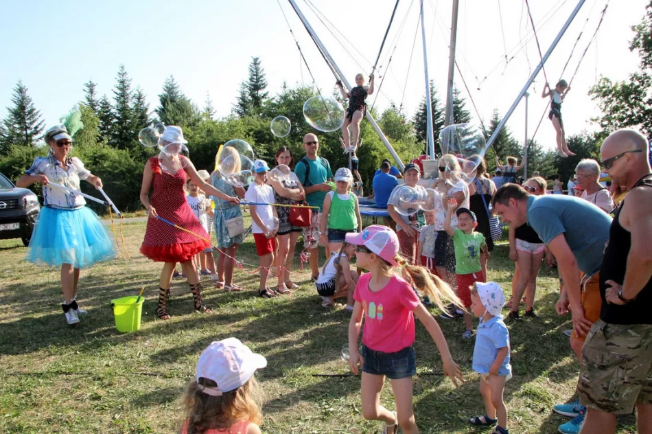 Przywitali lato i dobrą zabawą otwarli sezon turystyczny  - zdjęcie 6