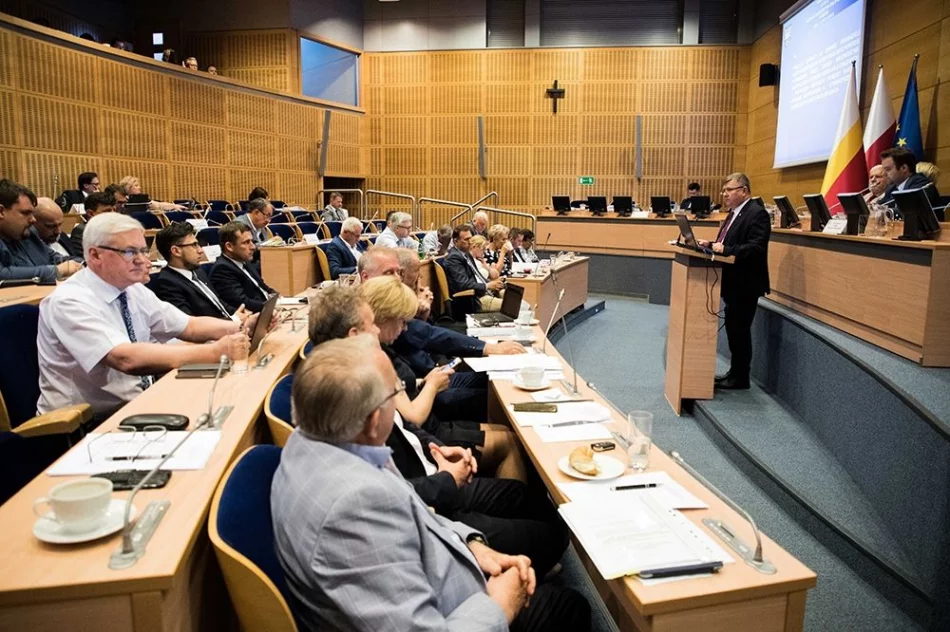 Za nami XI sesja Sejmiku - zdjęcie 3