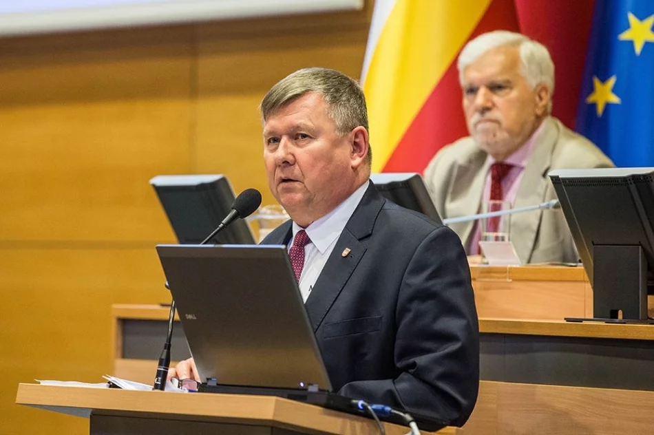 Za nami XI sesja Sejmiku - zdjęcie 6