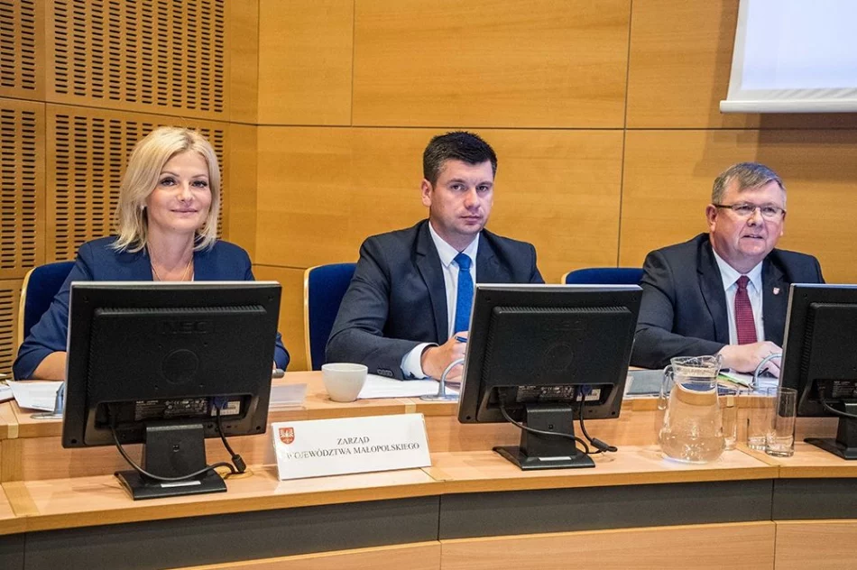 Za nami XI sesja Sejmiku - zdjęcie 12