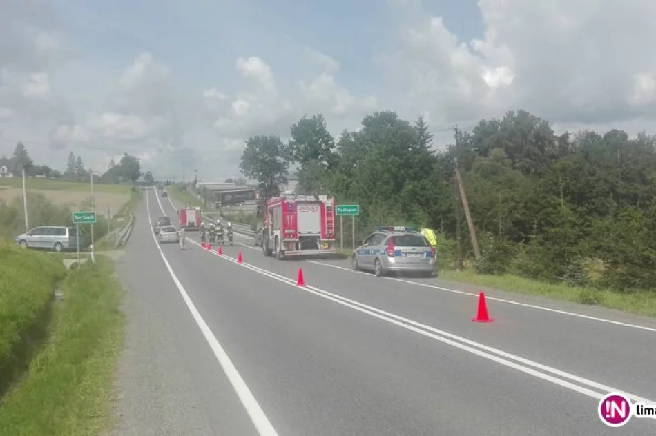 Samochód zapalił się w trakcie jazdy - zdjęcie 3