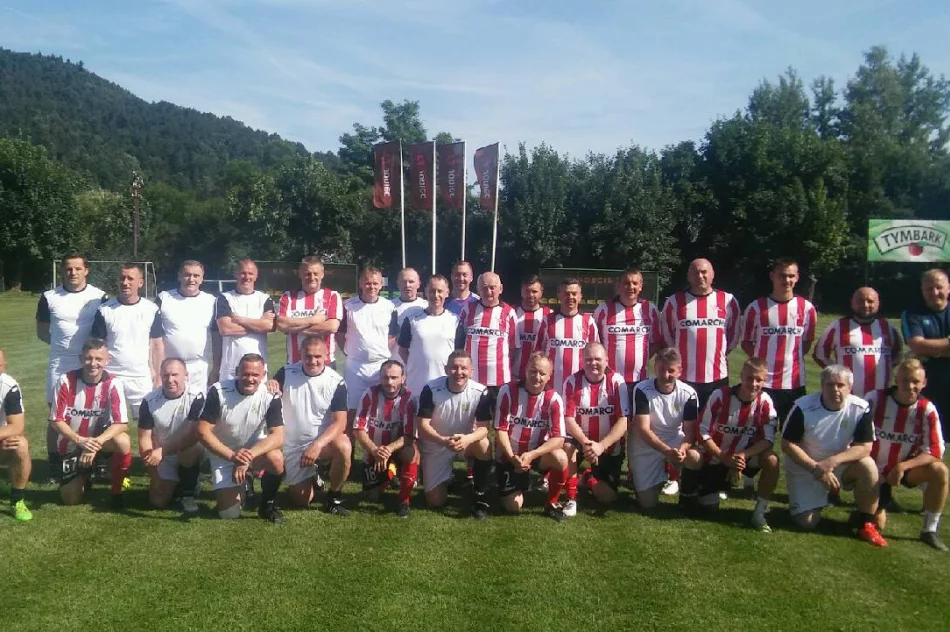  Harnaś Tymbark zagrał z Cracovią Kraków - zdjęcie 2