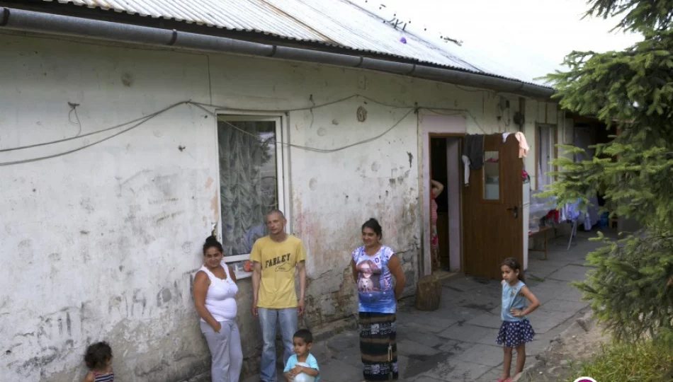 Romowie 'nie mogą wegetować w zagrożeniu katastrofą' - zdjęcie 1