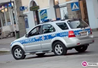 Przed nami długi weekend - policja zapowiada częstsze kontrole na drogach Małopolski - zdjęcie główne