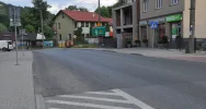"Krajówka" wyremontowana, piesi i kierowcy czekają na oznakowanie - zdjęcie 3