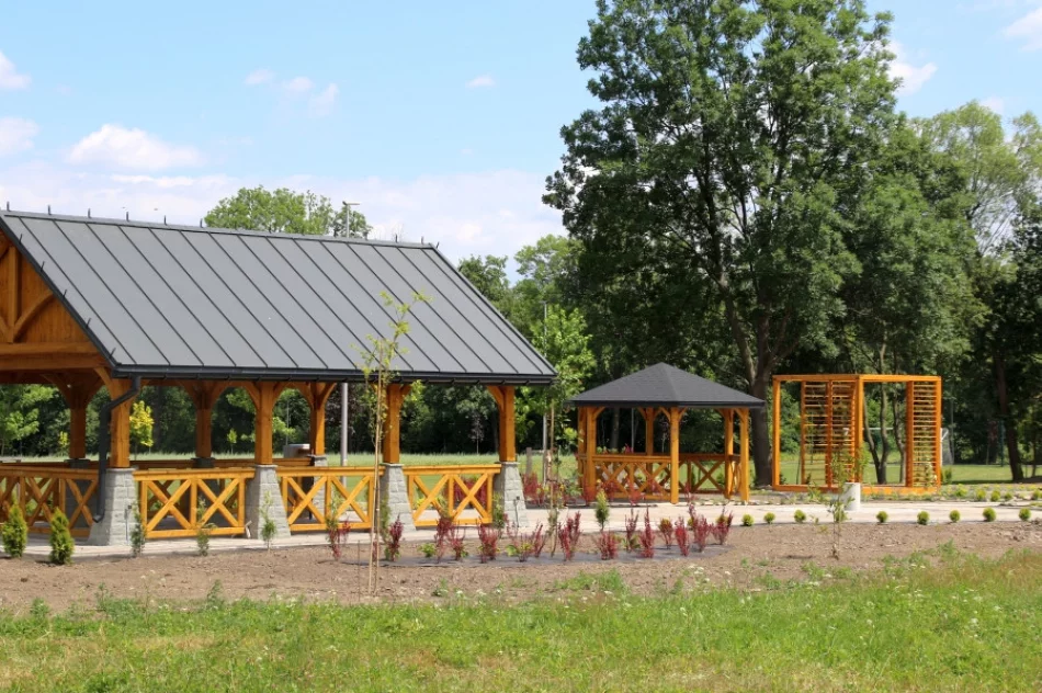 Centrum miejscowości nabiera nowych kształtów - zdjęcie 8