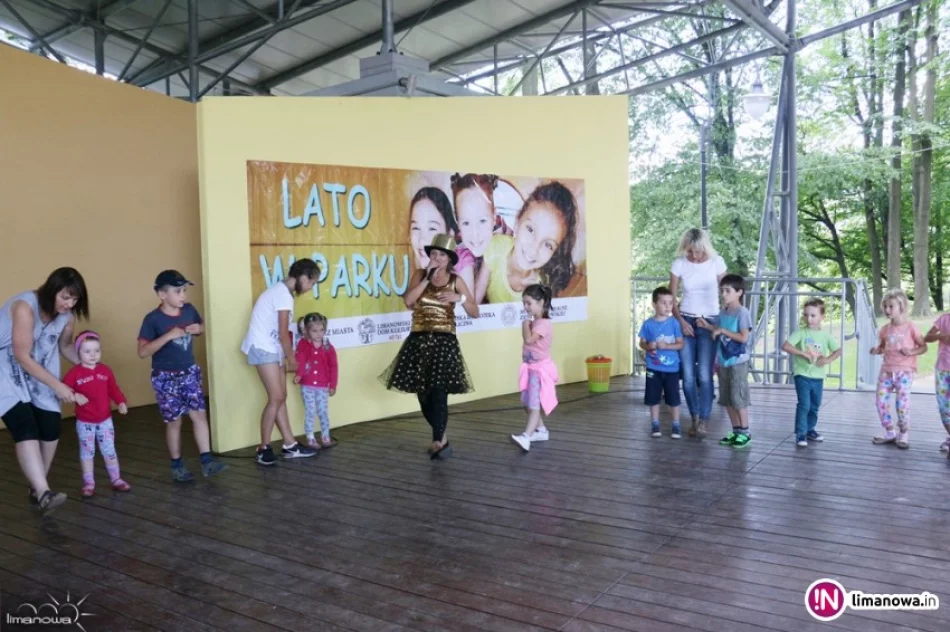 Miejski park pełen dzieci - zdjęcie 2