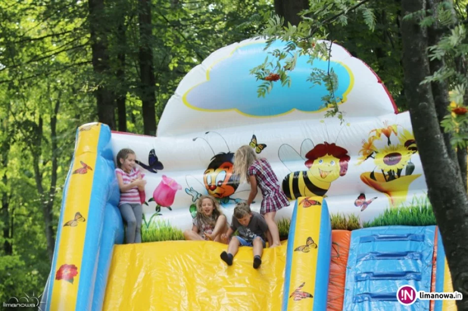 Miejski park pełen dzieci - zdjęcie 4