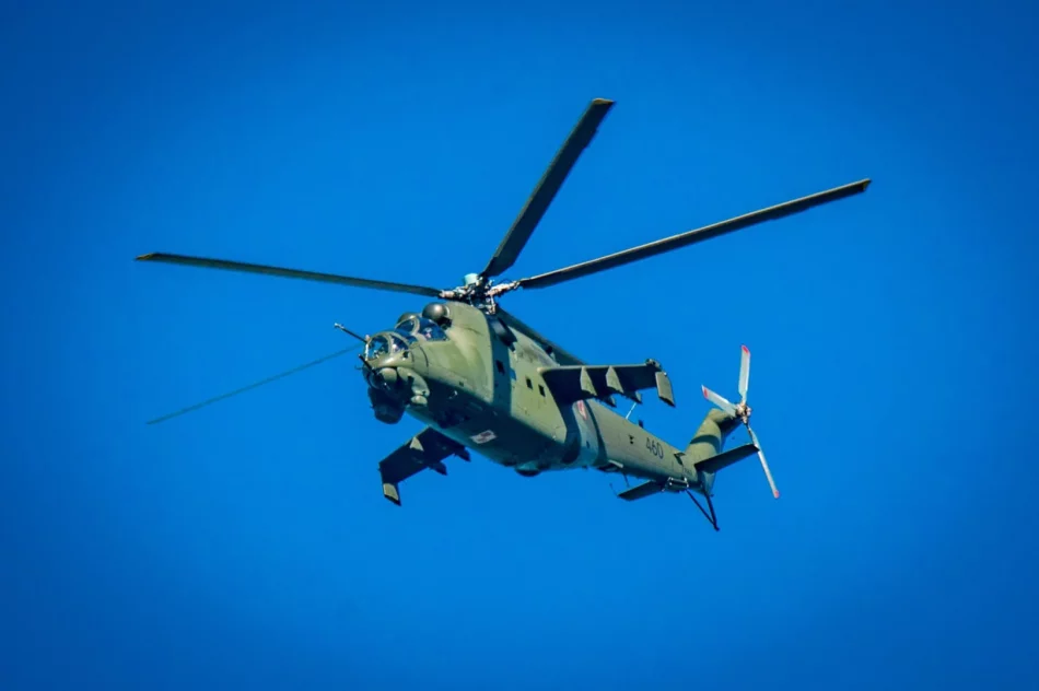 "Latające czołgi" od kilku dni na niebie nad Limanowszczyzną - zdjęcie 4