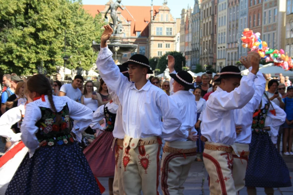 Warsztaty i wypoczynek dla członków zespołów regionalnych możliwe dzięki budżetowi obywatelskiemu - zdjęcie 3