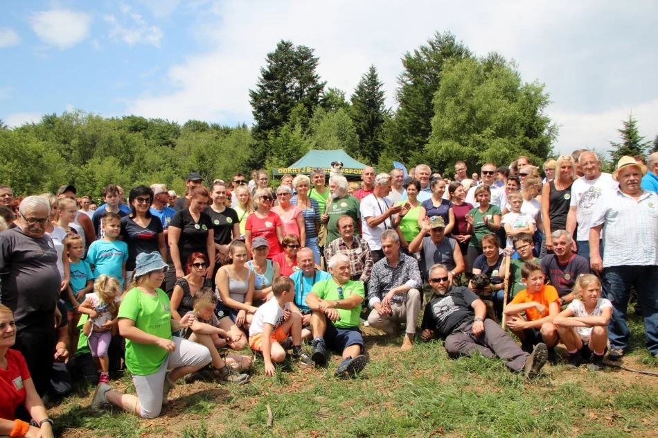 Turyści spotkali się na Sałaszu - zdjęcie 3