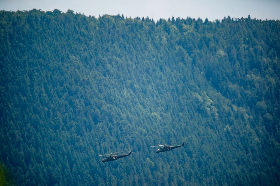 "Latające czołgi" od kilku dni na niebie nad Limanowszczyzną - zdjęcie 9