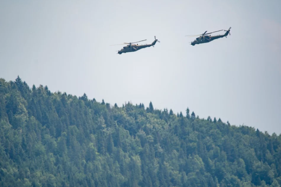 "Latające czołgi" od kilku dni na niebie nad Limanowszczyzną - zdjęcie 13
