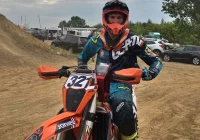 Emil niekwestionowanym liderem na półmetku zmagań - zdjęcie główne