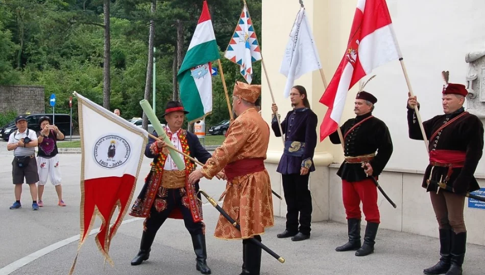 Wiedeń – Stary Sącz: huzarzy już w drodze! - zdjęcie 1