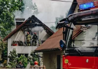 Trwa ustalanie przyczyn tragicznego pożaru - zdjęcie główne