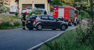 Groźnie wyglądające zderzenie dwóch aut - zdjęcie 5