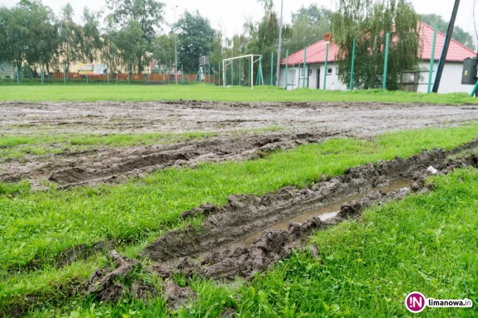 Kto naprawi zniszczoną murawę? - zdjęcie 4