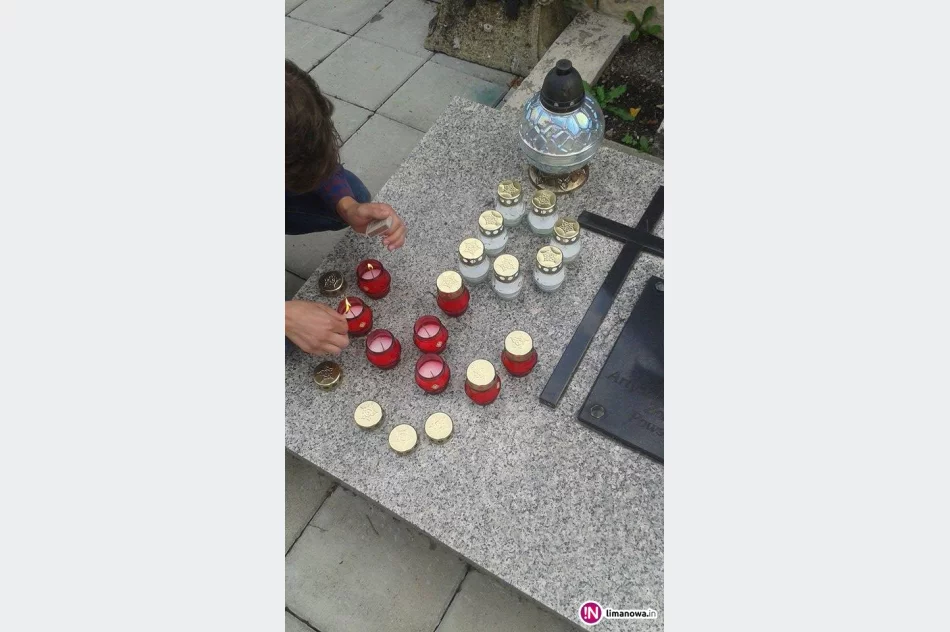 Upamiętnili 72. rocznicę wybuchu Powstania Warszawskiego - zdjęcie 4