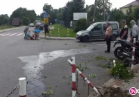 Motocyklista jechał zbyt szybko i wypadł z zakrętu - zdjęcie główne