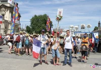 Na spotkanie z papieżem Franciszkiem zabrali sądecką gościnność - zdjęcie główne