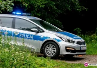 Zamiast weselnego orszaku zatrzymał... radiowóz. Drugi pijany traktorzysta próbował uciec - zdjęcie główne