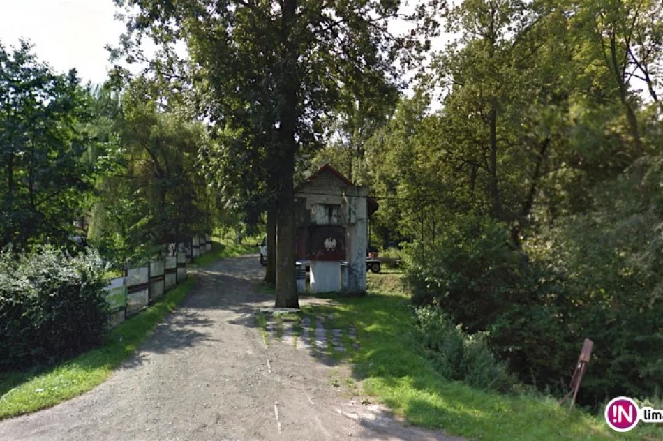 Zburzono pomnik upamiętniający pomordowanych z 1939 roku. Będzie nowy - zdjęcie 2