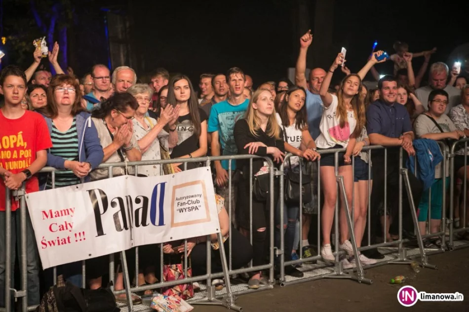 Legenda polskiej sceny synthpopowej na scenie w Limanowej (wideo) - zdjęcie 4