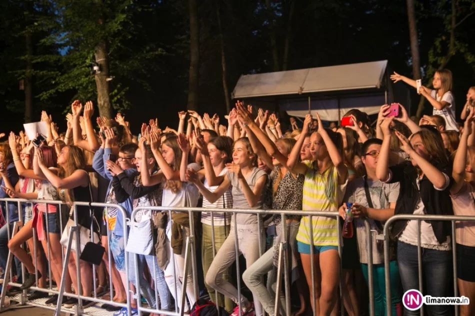 Grzegorz Hyży porwał młodych podczas Święta Miasta (wideo) - zdjęcie 4