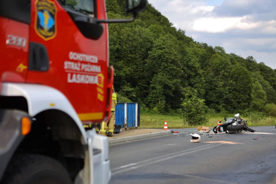 Ranny motocyklista zabrany do szpitala - zdjęcie 4