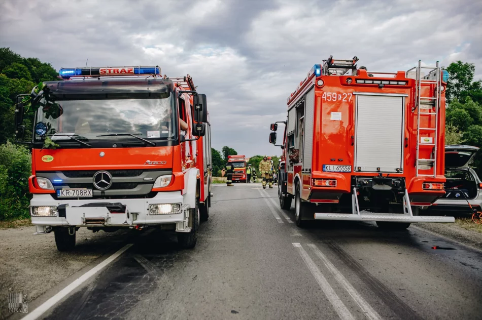 Ciężkie obrażenia motocyklisty, kierowcy Opla zatrzymano prawo jazdy - zdjęcie 9