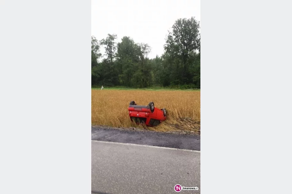 Trudne warunki na drogach i duża liczba kolizji. Policja apeluje o rozwagę - zdjęcie 2