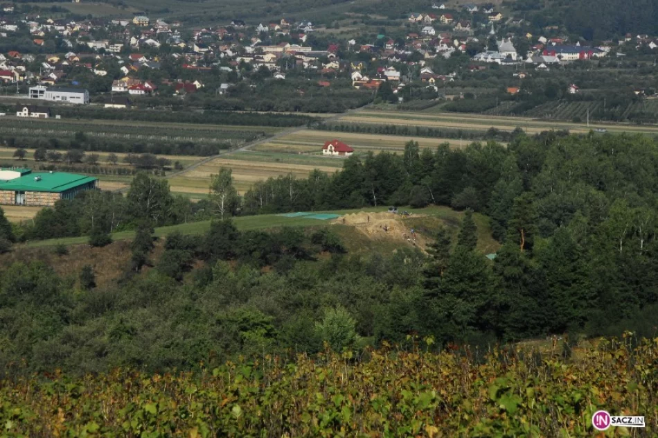 Kamienny mur sprzed 3,5 tys. lat odsłania kolejne tajemnice - zdjęcie 4