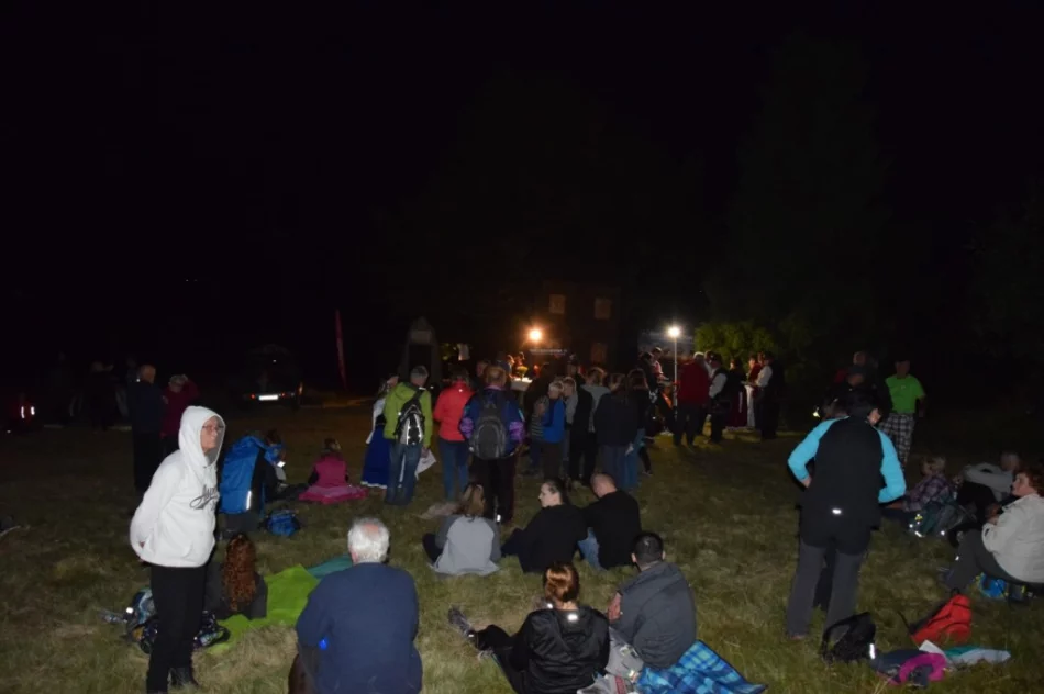 Nocny złaz turystyczny na Ćwilinie - zdjęcie 2