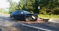 Zderzenie samochodów, jedna osoba trafiła do szpitala - zdjęcie 2